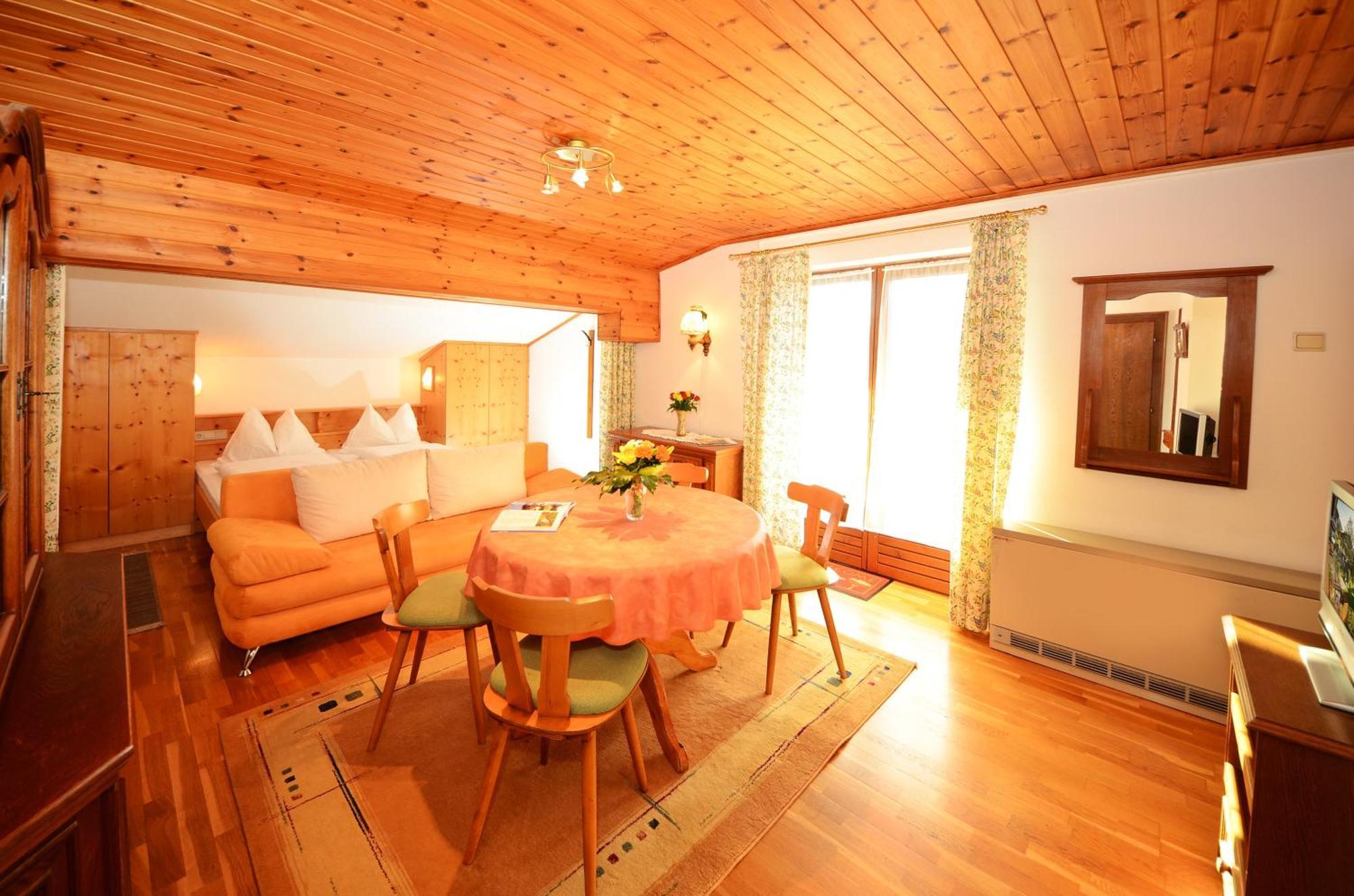 Pension Mozart Wagrain Rum bild