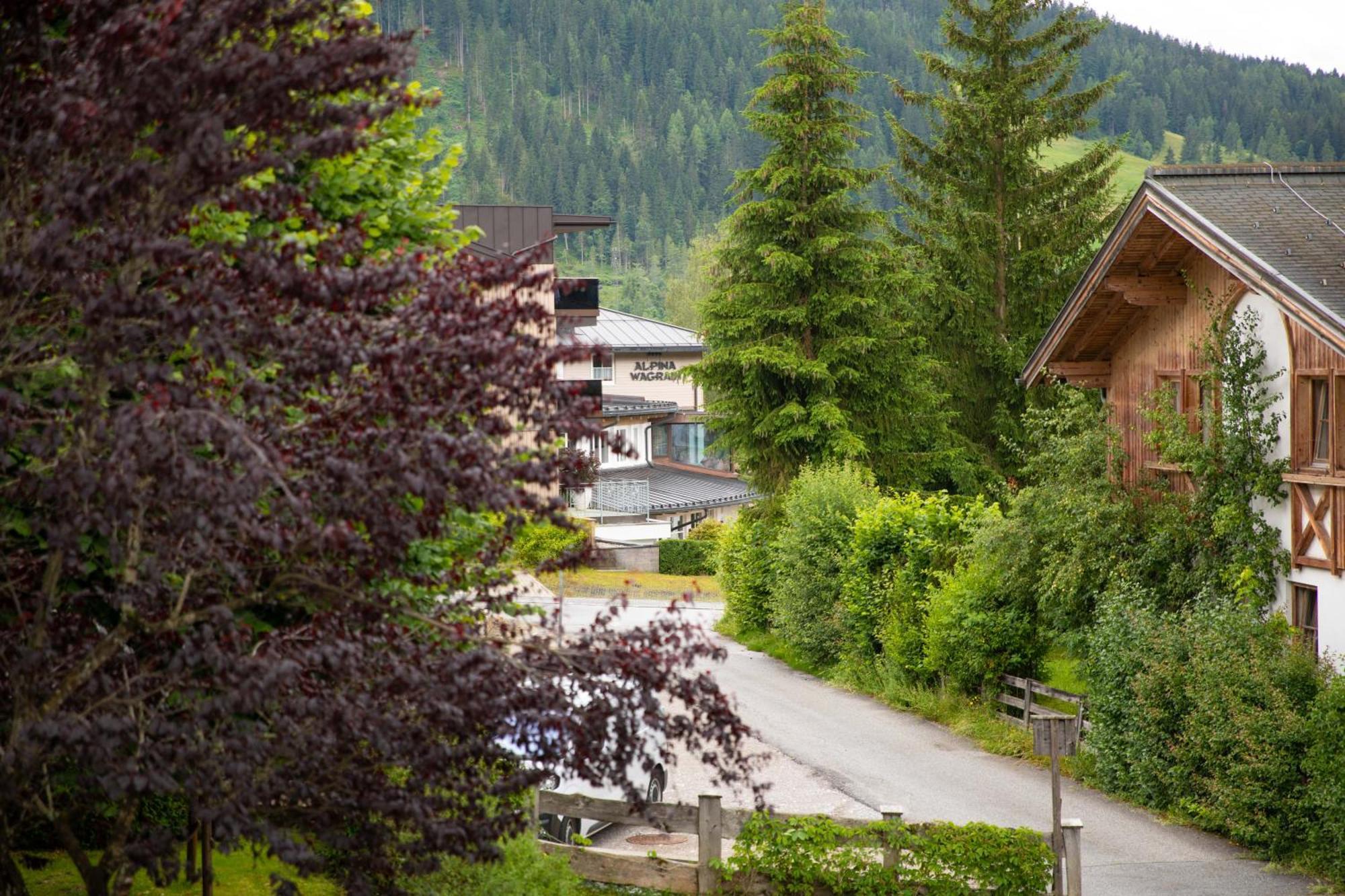 Pension Mozart Wagrain Exteriör bild